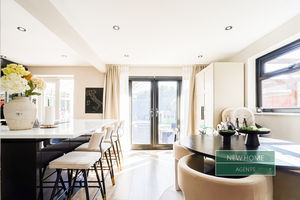 Photo 28- click for photo gallery